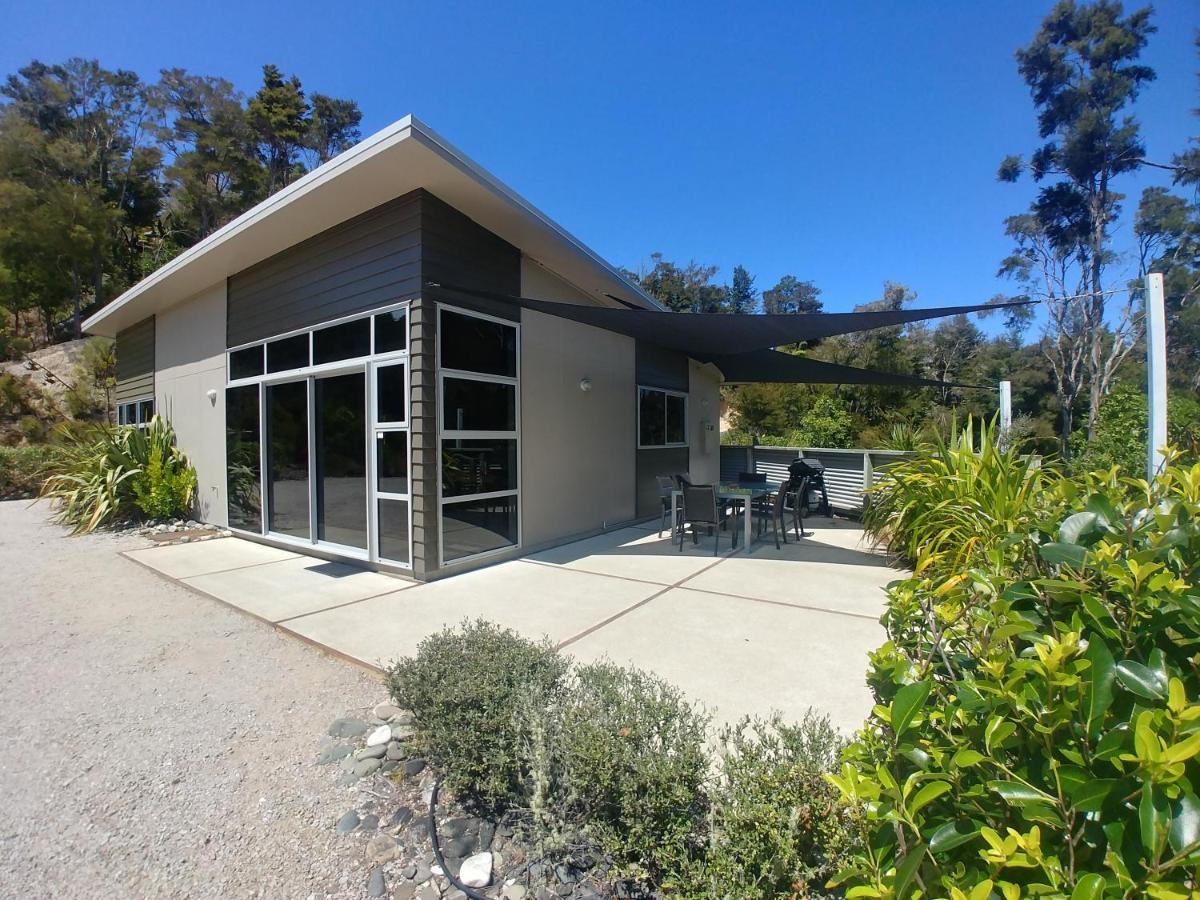 Ryder Ridge Holiday Home Motueka Bagian luar foto